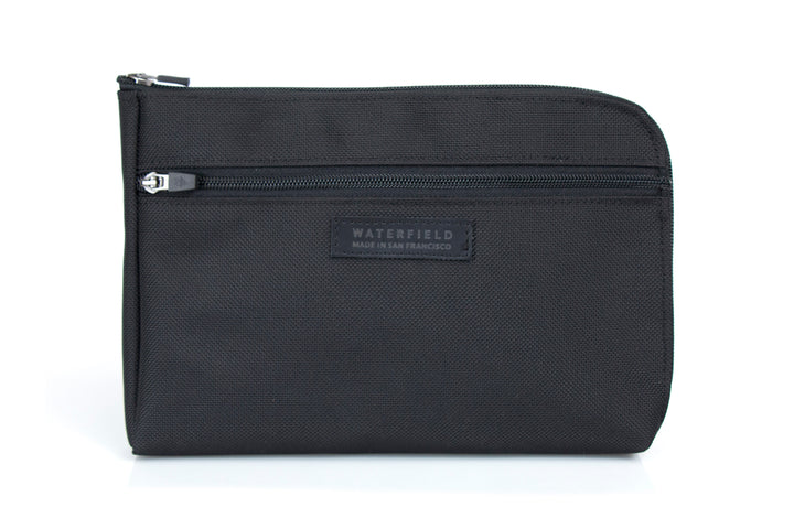 OPTIONAL: Air Caddy fits in the seatback (sold separately $59-$79)