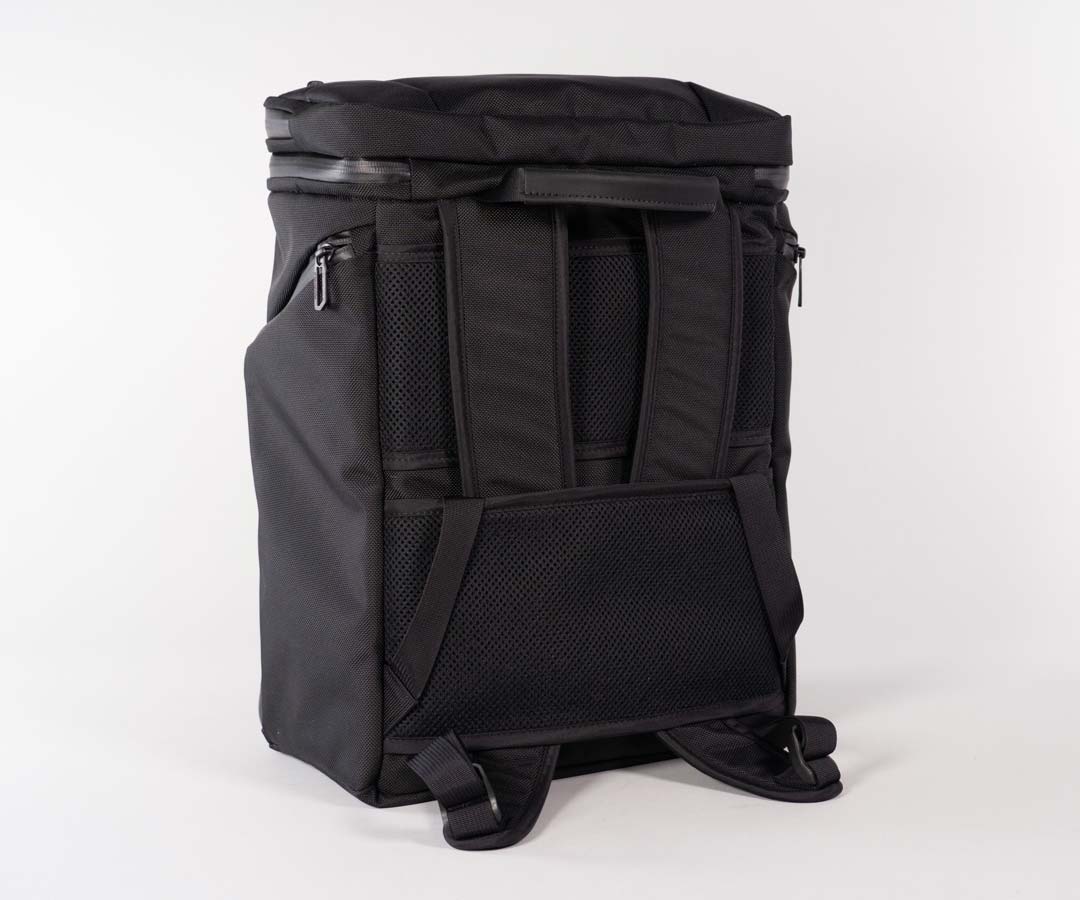 Tuck straps neatly when not in use