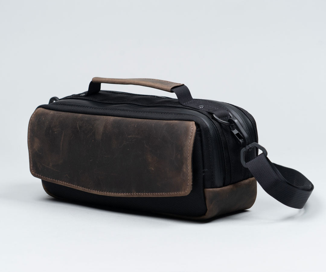 OPTIONAL: Removable, adjustable strap