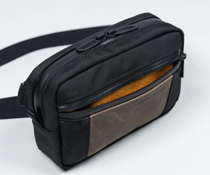Secure, zippered front pocket