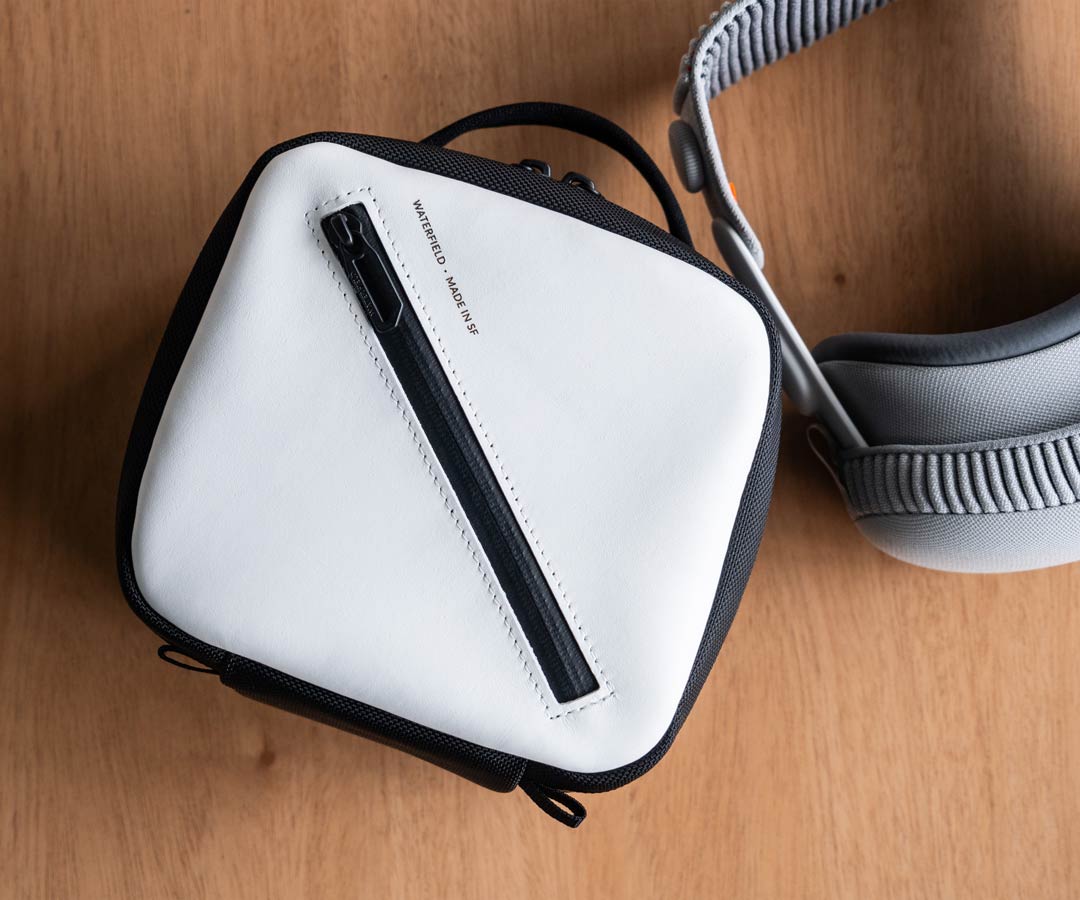 Shield Case for Apple Vision ProBest AVP Travel Cases in 2024iGeeksBlog