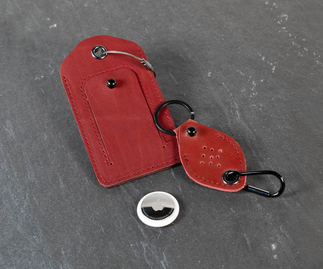 Leather AirTag Luggage Tag and Leather AirTag Keychain