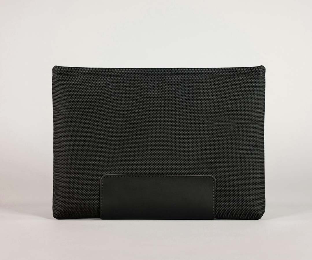WaterField Designs Maxwell Sleeve - Thumbnail 2