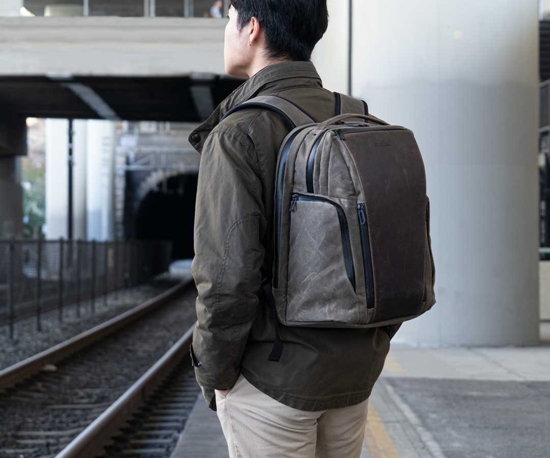 Stylish Meta Quest 3 Travel Case: Security On-The-Go