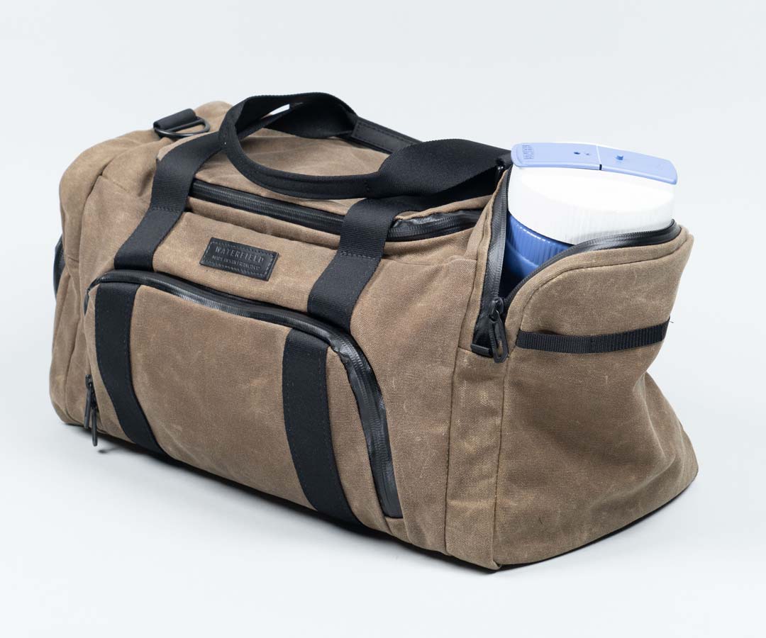 LE SSERAFIM　GYM BAG Lab Series Duffel MMA Boxing & Kickboxing Gym Bag | Sanabul