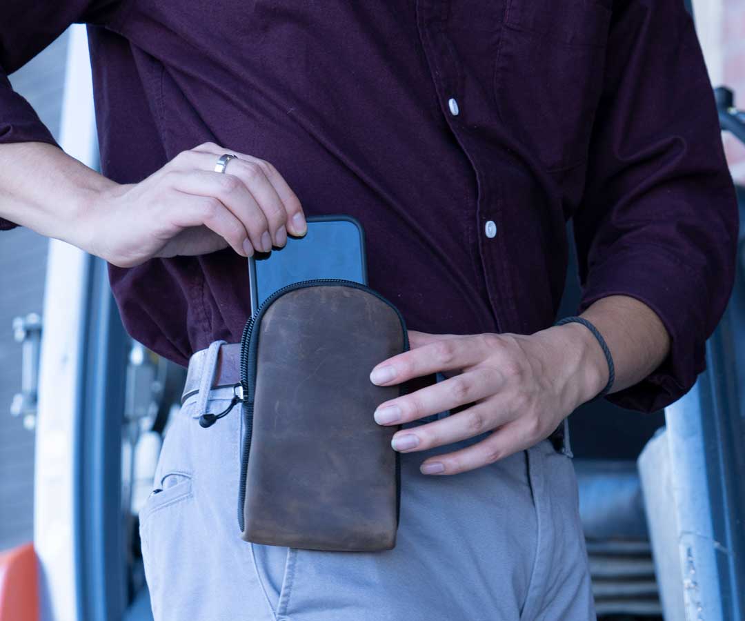 9 Great Crossbody and Sling Bags for Men to Buy in 2022 I CARRYOLOGY