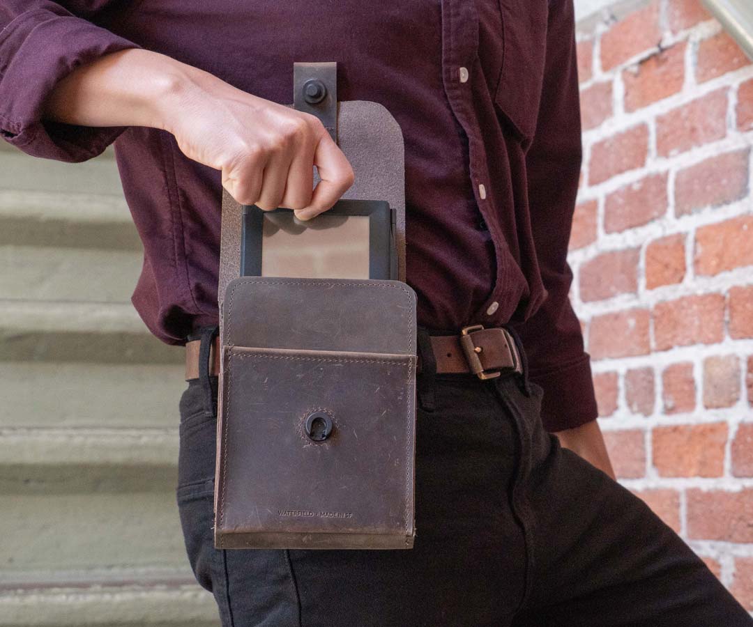 Quick-draw holster design for low latency to your Newton