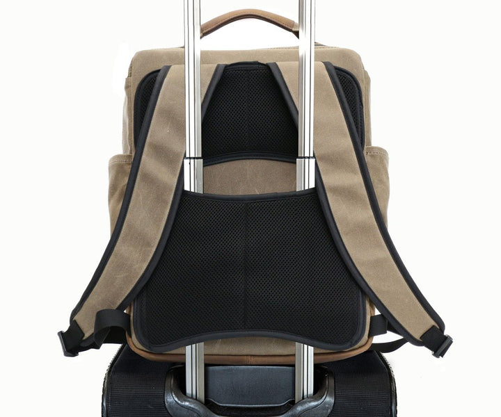 Slips onto luggage handle
