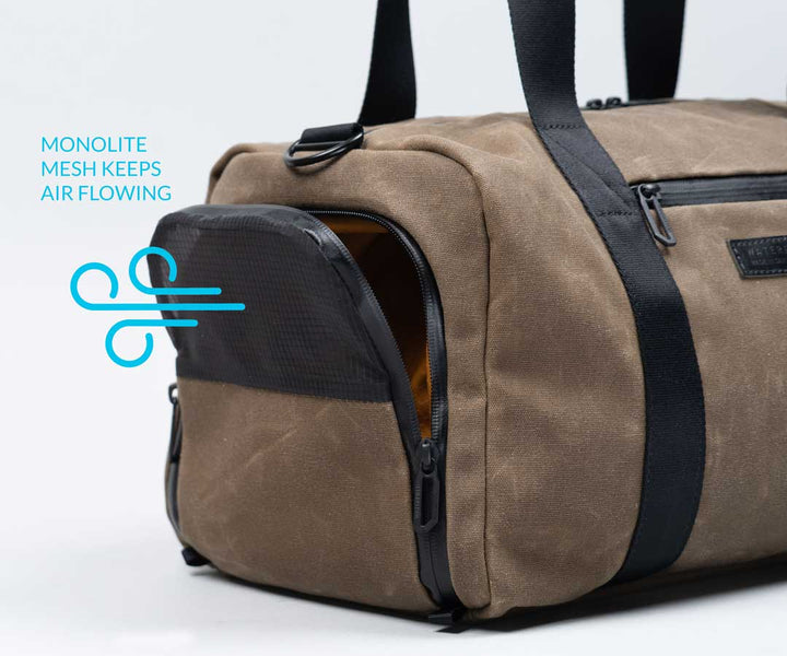 Monolite mesh flows air through shoe compartment 