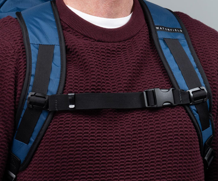 Sternum strap can be adjusted up/down and short/long  