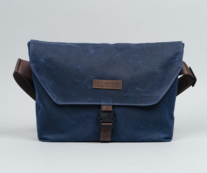 Waxed Canvas - Navy