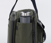 Two expandable deep side pockets fits wide water bottles