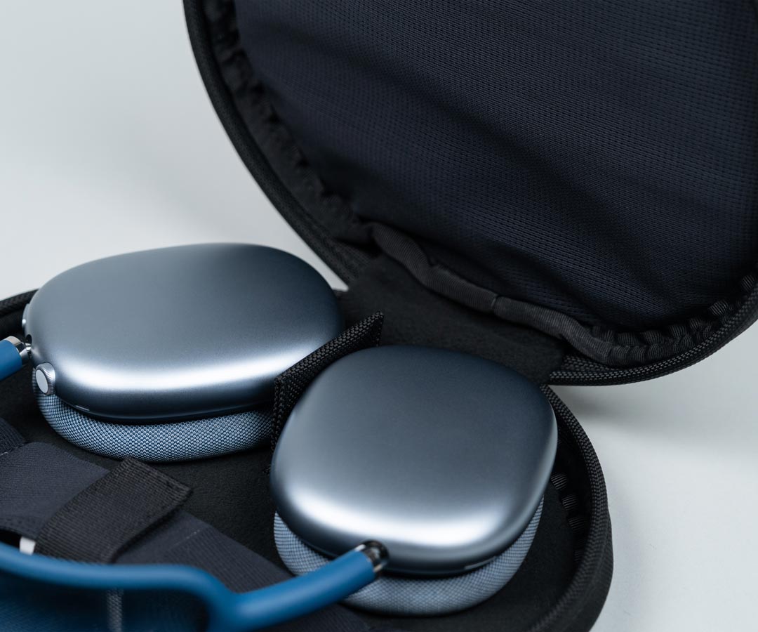 Airpods Max Does Airpod Case Hold A Charge AirPods Max Magnetic