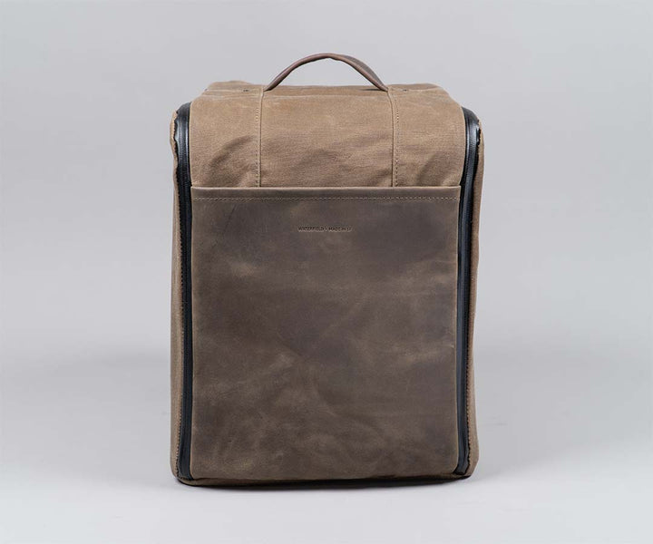 Front view - Two side zippers for easy, quick access
