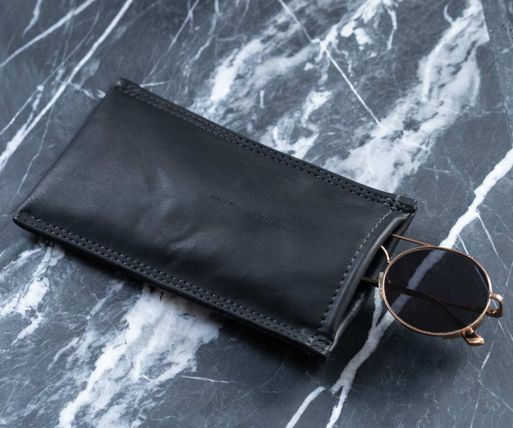 bushdebrunt brunt my way magmaglass ケース glasses-pouch-lifestyle-