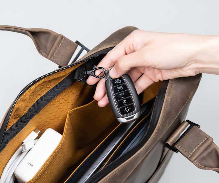 Key tether for easy discovery