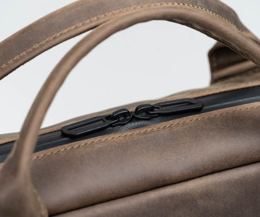 Double-pull YKK® water-resistant zipper