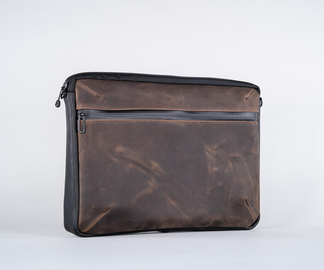 Sumptious, full-grain leather front panel and sides