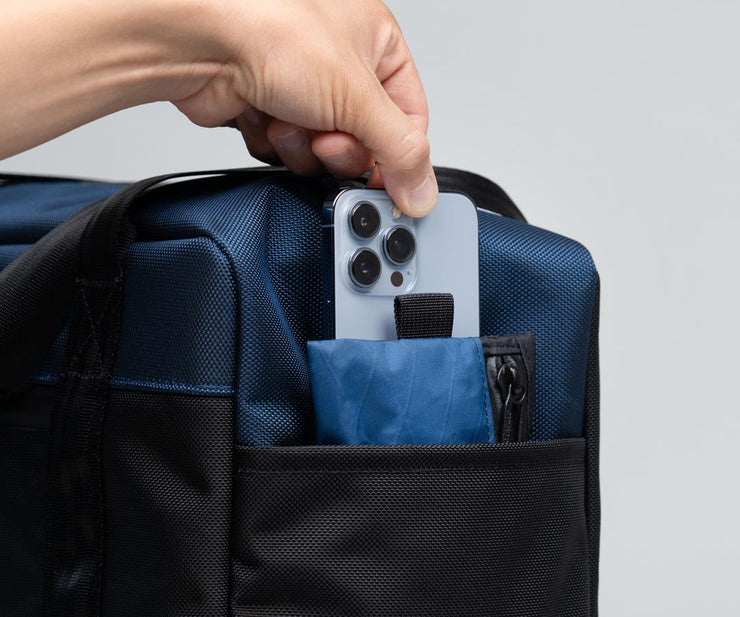 Conveniently fits in most side pockets