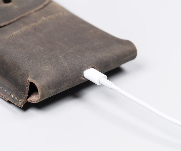 In-case charging