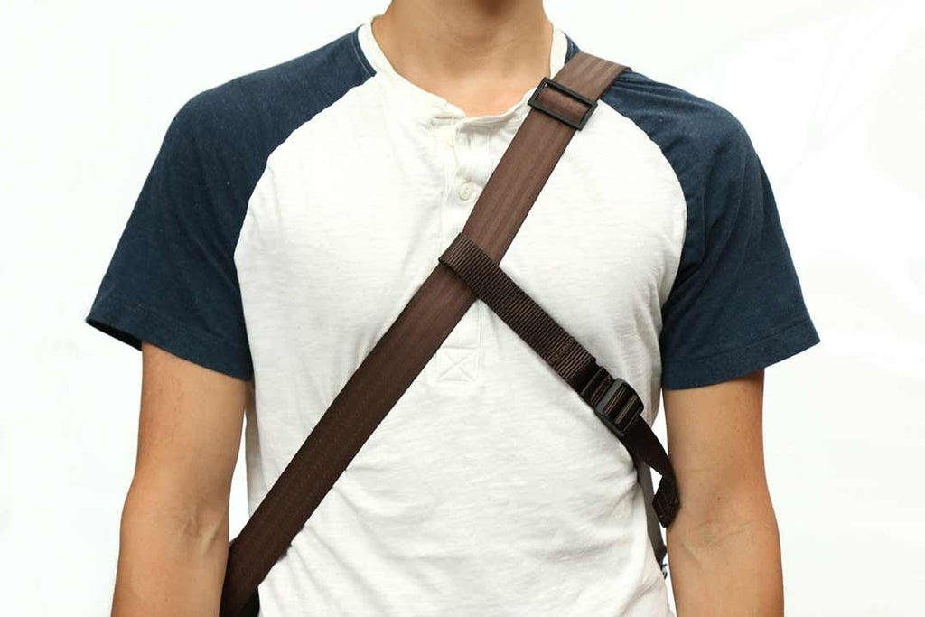 Shoulder bag with shoulder strap