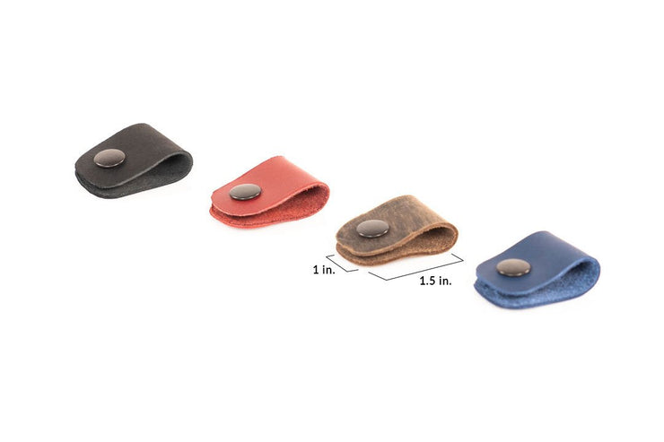 Available in 4 full-grain leather options 