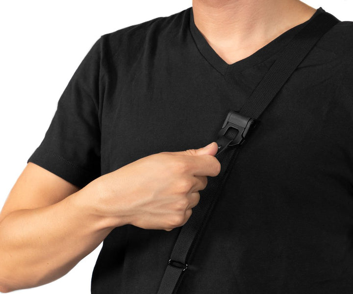 Unique cam lock system lets you adjust while wearing 