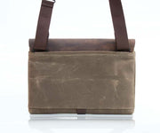 Thin back pocket for documents