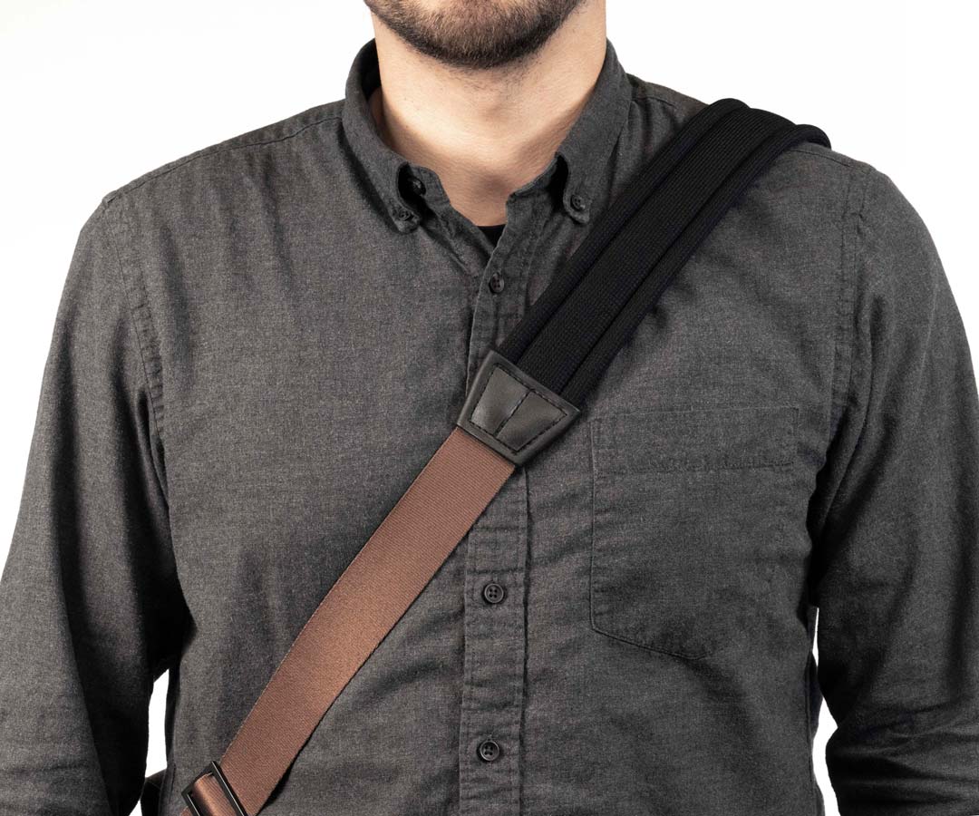 Cross-shoulder comfort with 10.5-inches of padding