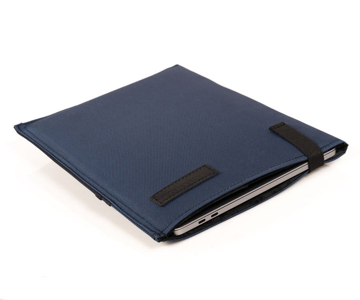 Dash Sleeve for iPad Pro, iPad Air, iPad Mini