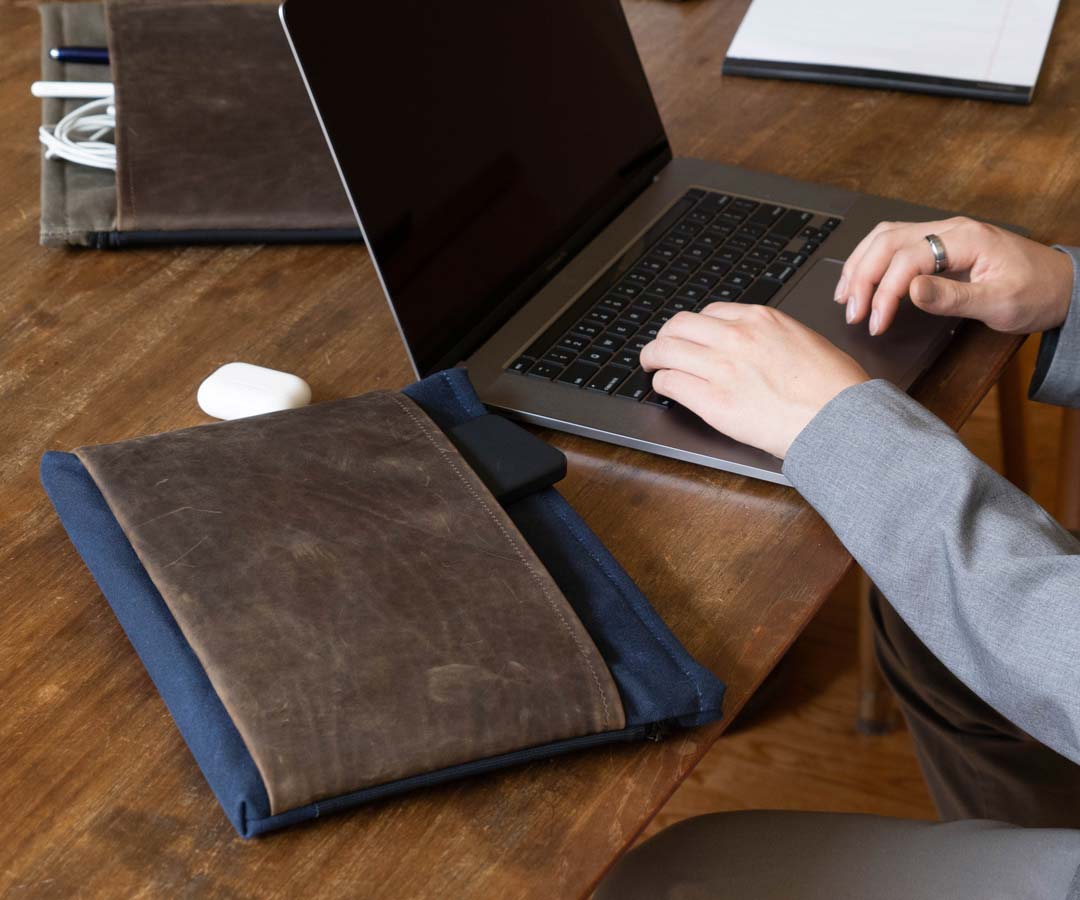 Folio Laptop Sleeve for laptop + accessories
