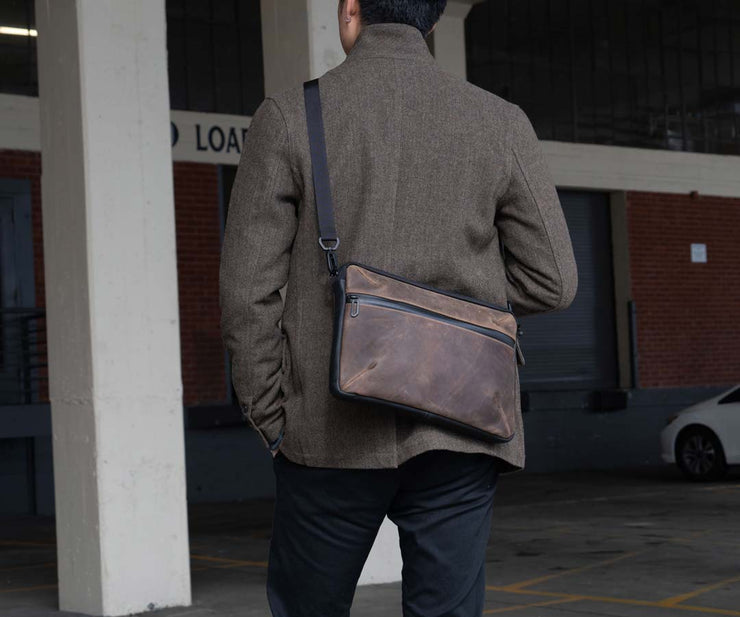 Includes adjustable cam-lock strap