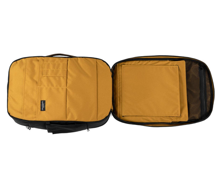 Office compartment: padded sleeves, organizational pockets