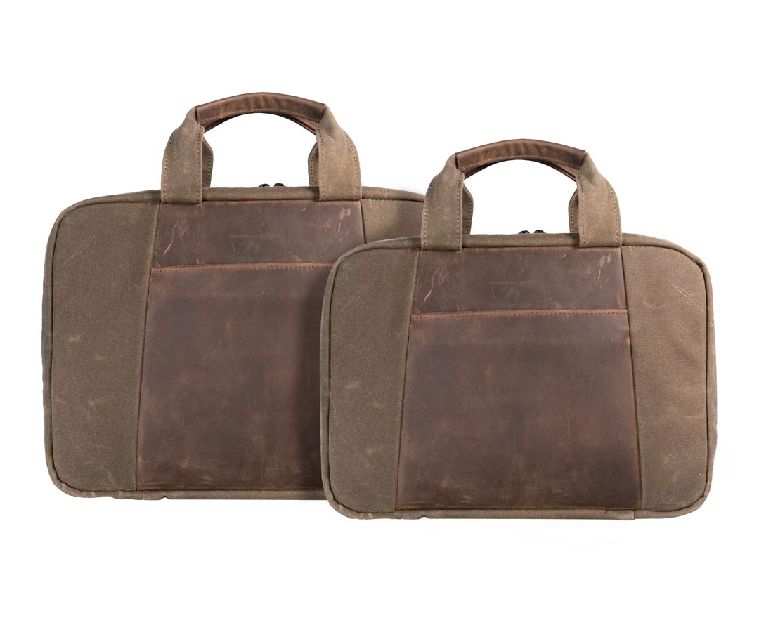 Two sizes to fit 16" laptops (left) and 14" laptops (right) 