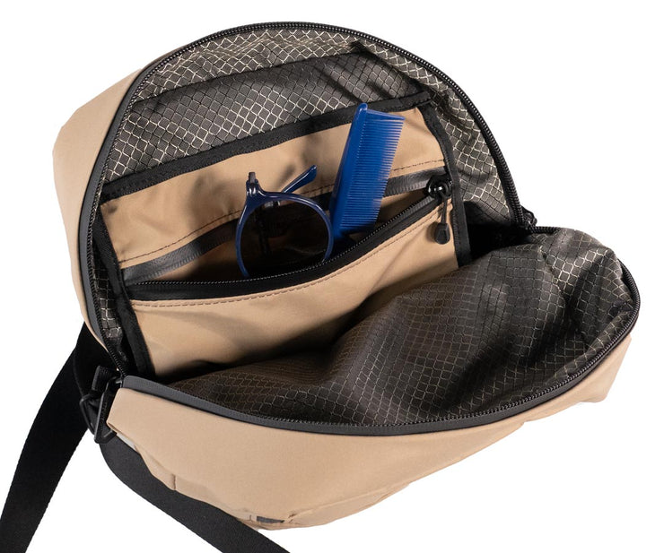 Lined interior for durabiity and easy cleaning