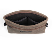 Soft, plush lining. Magnetic closure. Pockets.
