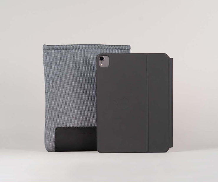 Fits iPad Pro w/ Magic Keyboard