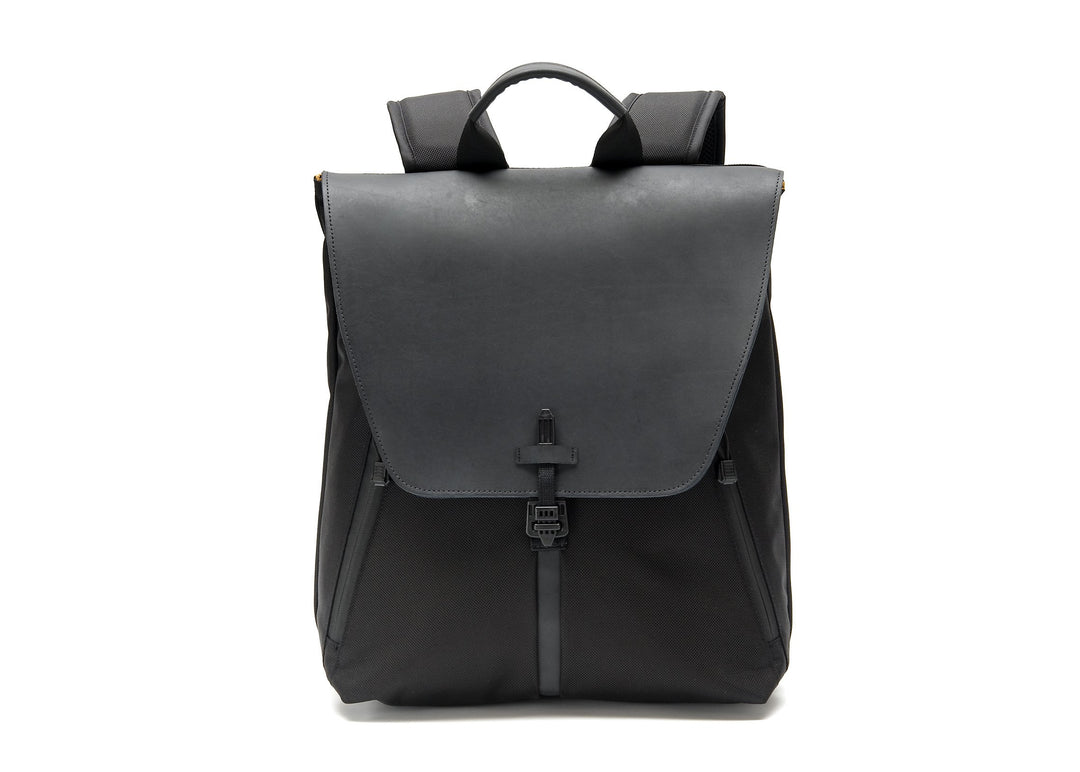 Staad Backpack stout - Ballistic Black Leather $349